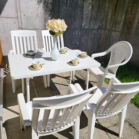アパート Pls Pay Attention On Small Problem Of Electricity, Mountain View With Garden, Parking On Site Free ショナッハ
